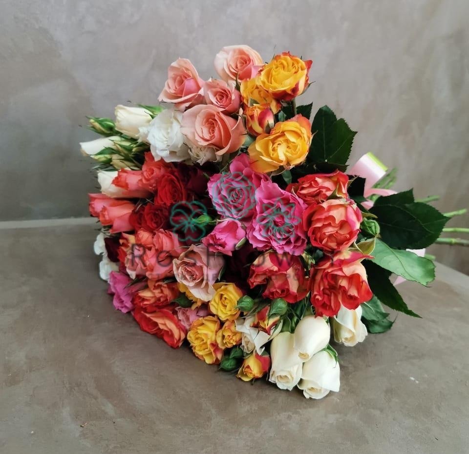 Букет цветов из: Розы в Манжерок