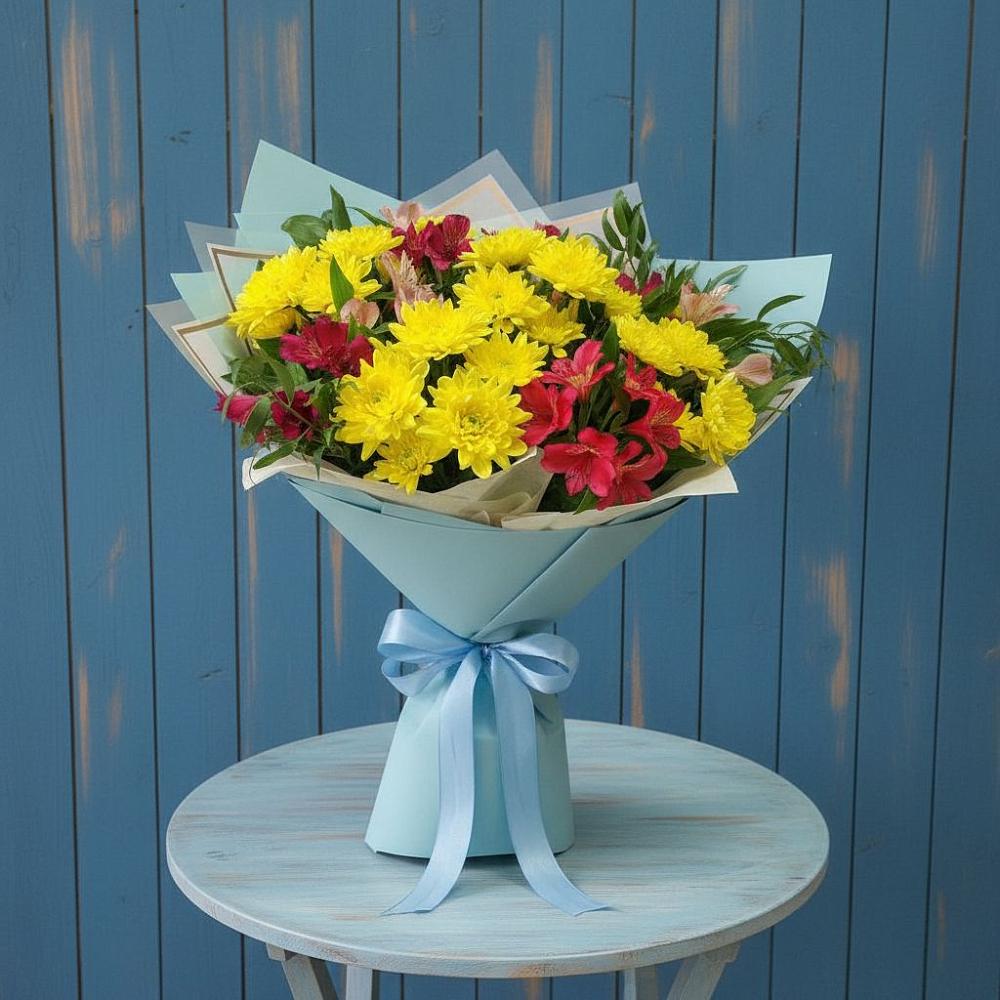 Букет цветов из: Альстромерии и Хризантемы в Манжерок