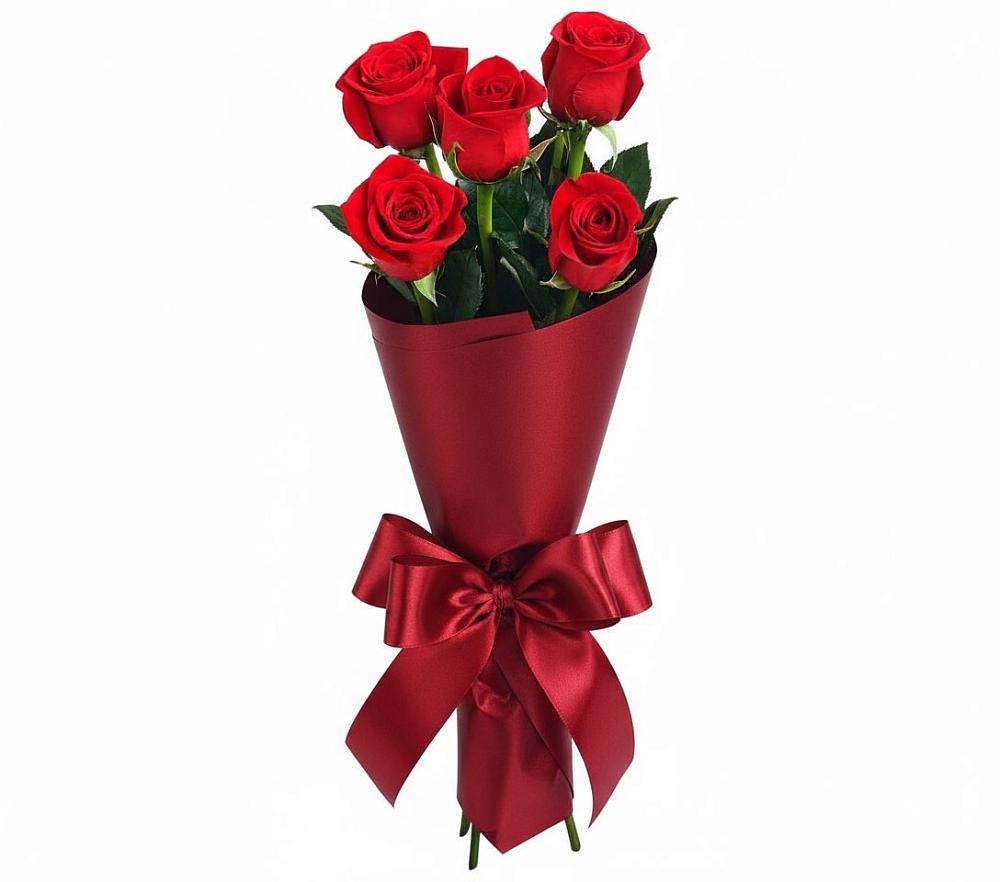Букет 5 Красных роз Эдлесс Лав в Манжерок
