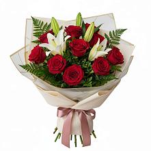 Букет цветов из:  Лилии и Розы в Манжерок