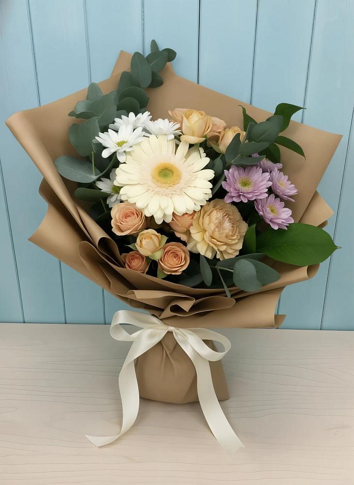 Букет цветов из: Герберы и Хризантемы в Манжерок