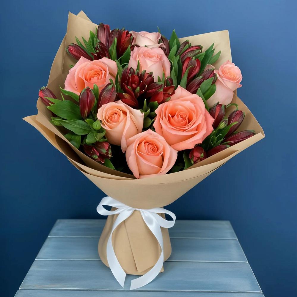 Букет цветов из: Розы и Альстромерии в Манжерок