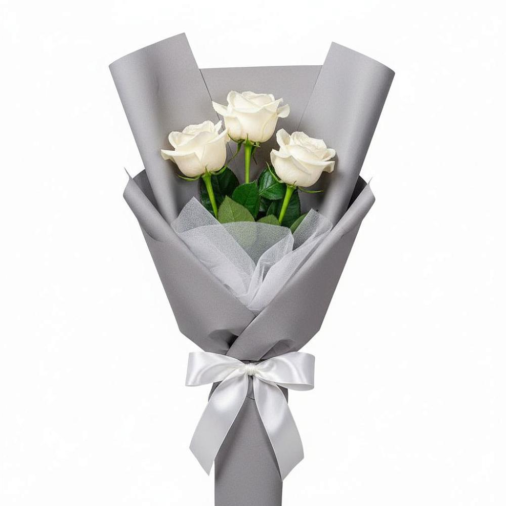 Букет 3 белые розы в Манжерок