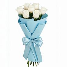 Букет 7 белых роз Проуд в Манжерок