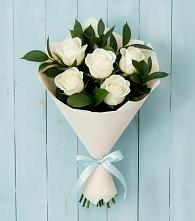 Букет цветов из:  Розы в Манжерок