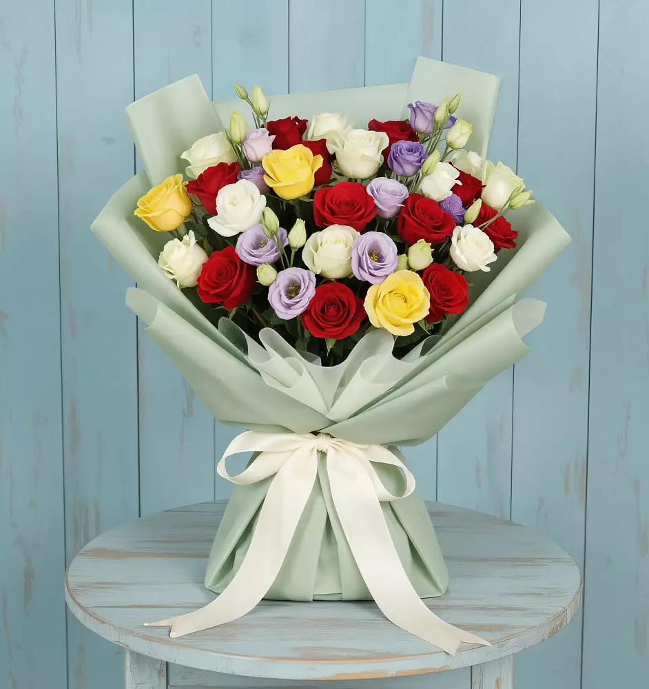 Букет цветов из: Розы в Манжерок