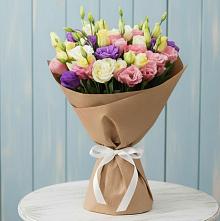 Букет цветов из:  Лизиантусы в Манжерок